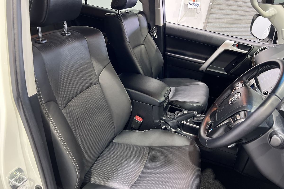 2023 Toyota Landcruiser Prado VX GDJ150R