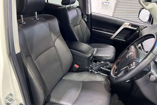 2023 Toyota Landcruiser Prado VX GDJ150R