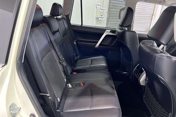 2023 Toyota Landcruiser Prado VX GDJ150R
