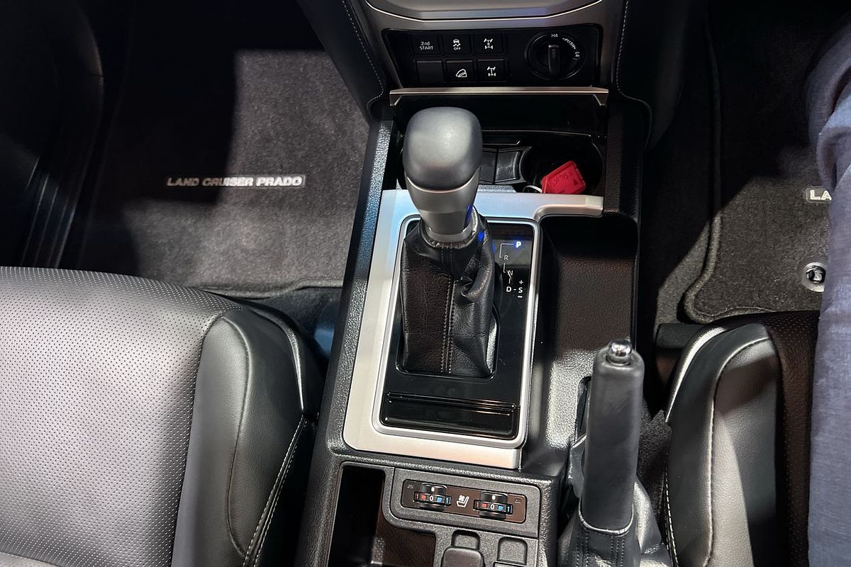 2023 Toyota Landcruiser Prado VX GDJ150R