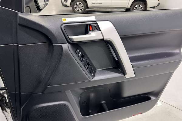 2023 Toyota Landcruiser Prado VX GDJ150R