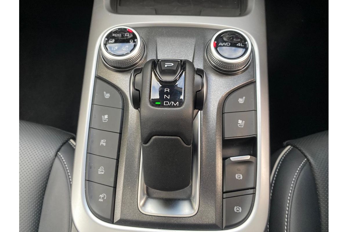 2023 GWM Tank 300 Ultra Hybrid P01
