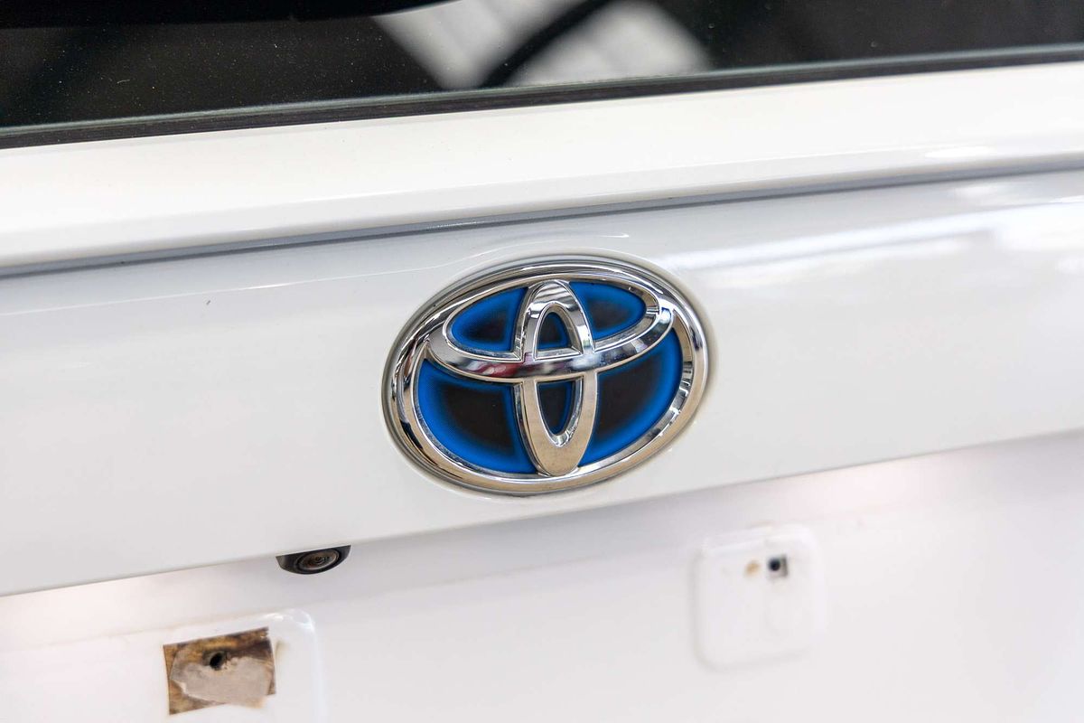 2020 Toyota RAV4 GX AXAH54R