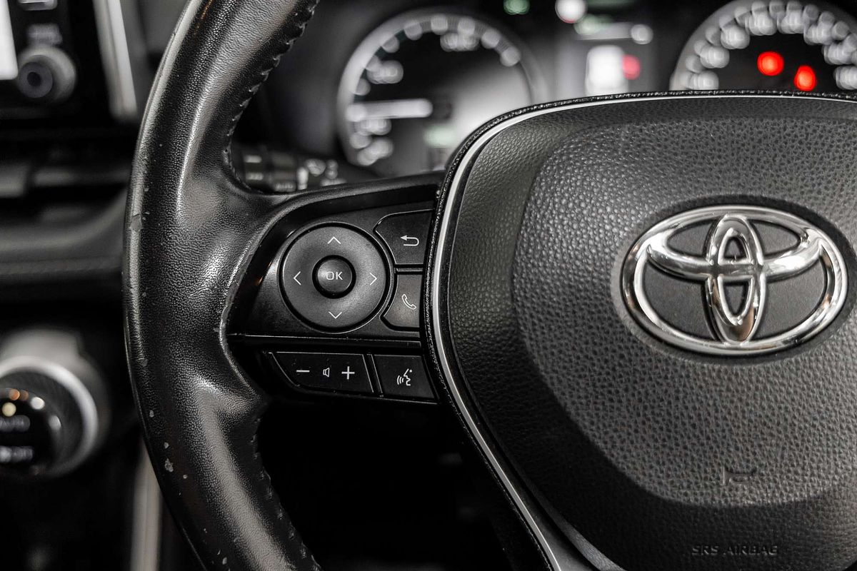 2020 Toyota RAV4 GX AXAH54R