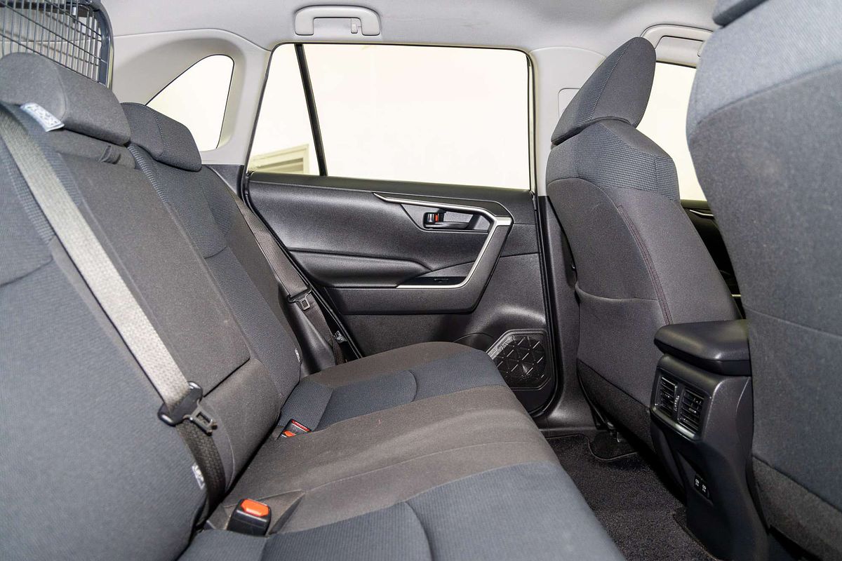 2020 Toyota RAV4 GX AXAH54R