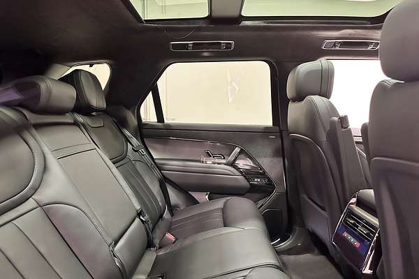2025 Land Rover Range Rover Sport P360 Dynamic SE L461