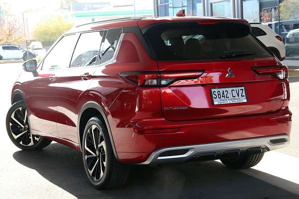2023 Mitsubishi Outlander Exceed ZM