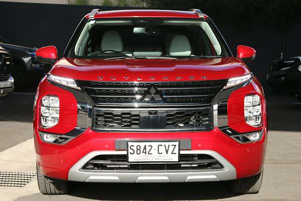2023 Mitsubishi Outlander Exceed ZM