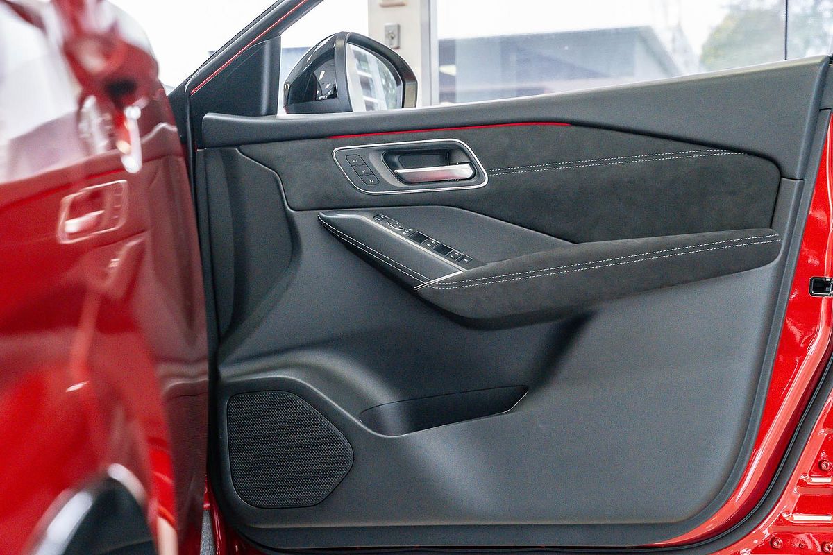 2025 Nissan QASHQAI Ti-L J12