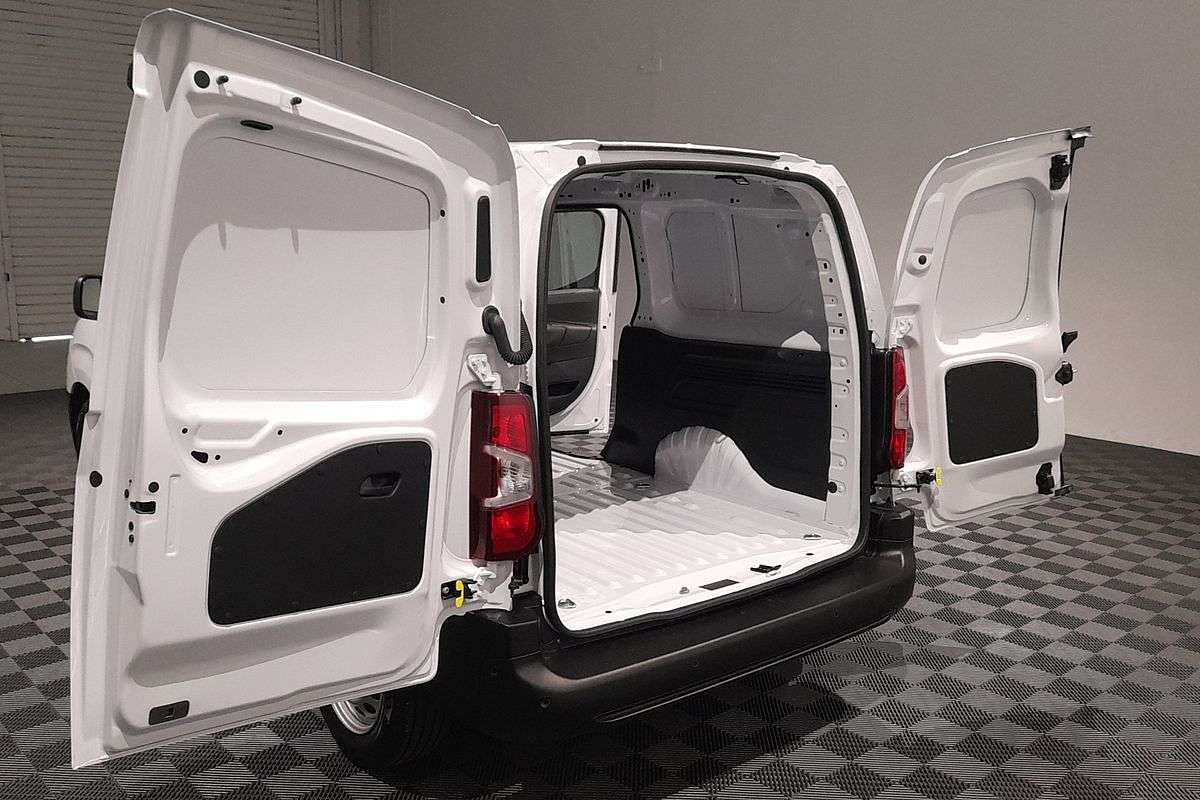 2024 Peugeot Partner Pro K9 LWB