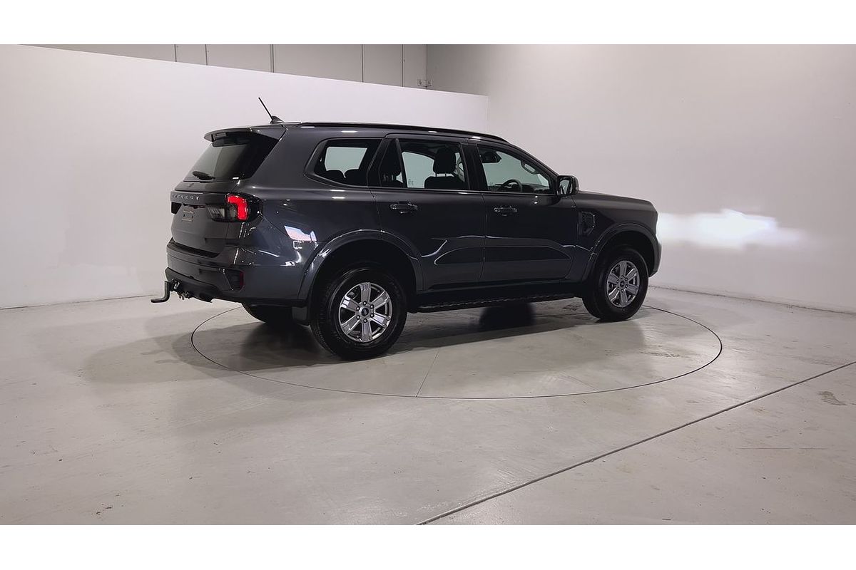 2024 Ford Everest Ambiente 2.0L