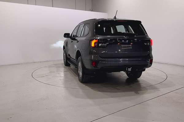 2024 Ford Everest Ambiente 2.0L