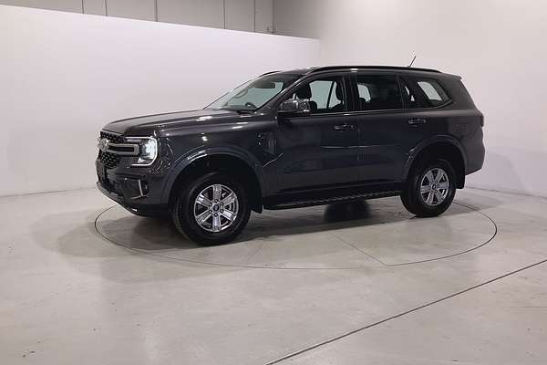 2024 Ford Everest Ambiente 2.0L