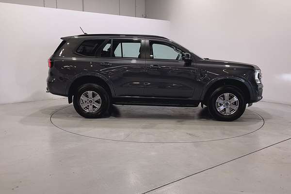 2024 Ford Everest Ambiente 2.0L