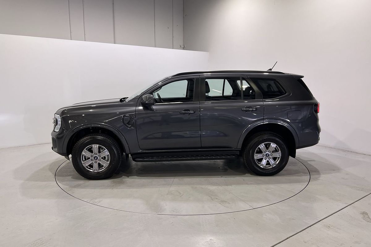 2024 Ford Everest Ambiente 2.0L