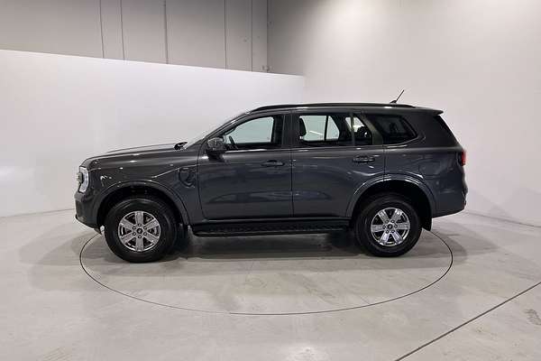 2024 Ford Everest Ambiente 2.0L