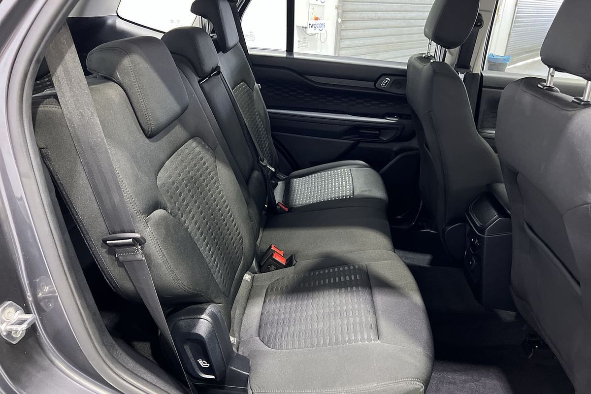 2024 Ford Everest Ambiente 2.0L