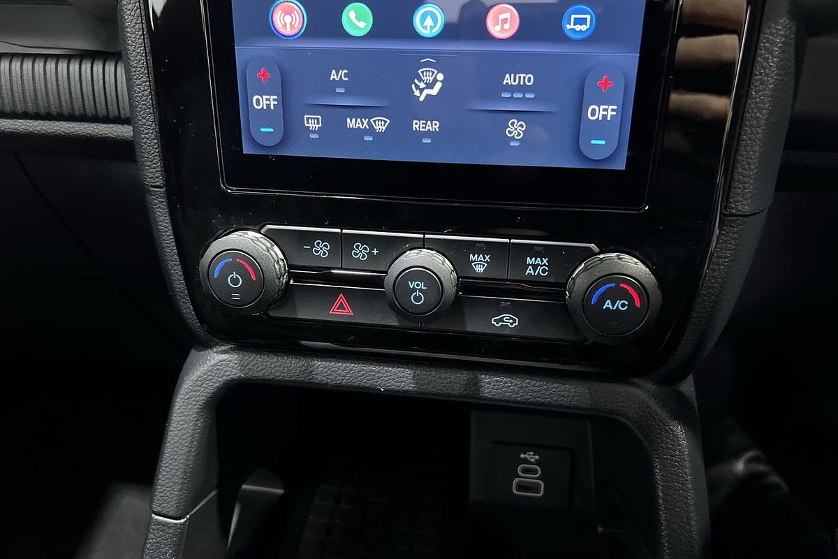 2024 Ford Everest Ambiente 2.0L