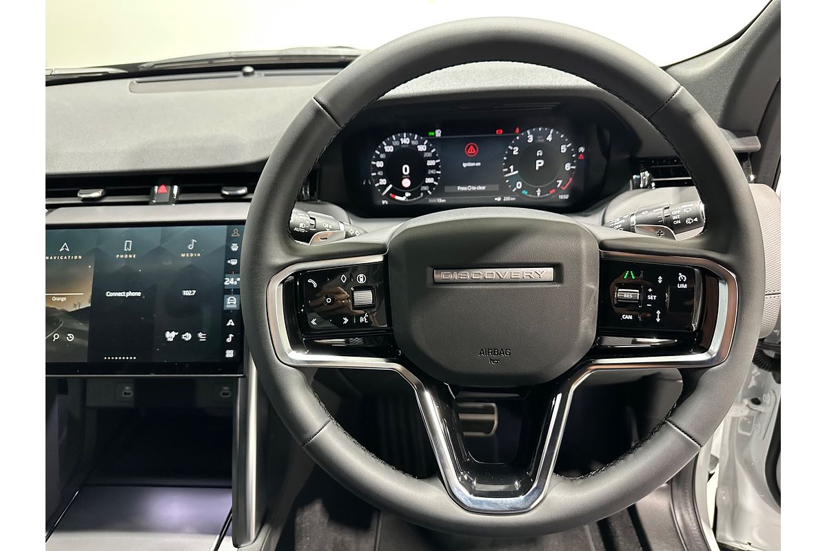 2025 Land Rover Discovery Sport P250 Dynamic SE L550