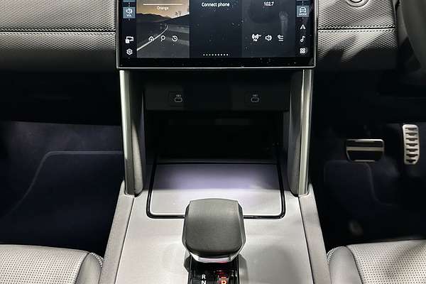 2025 Land Rover Discovery Sport P250 Dynamic SE L550