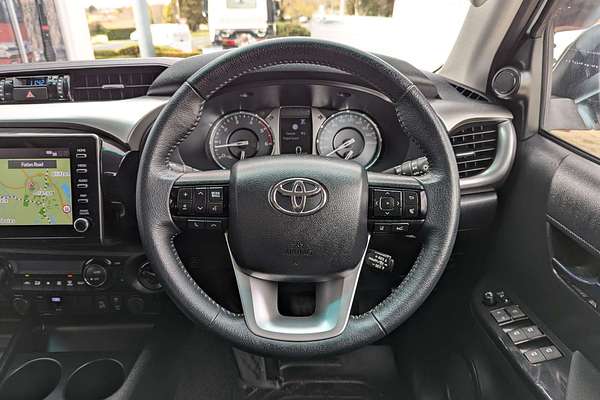 2022 Toyota Hilux SR5 GUN126R 4X4