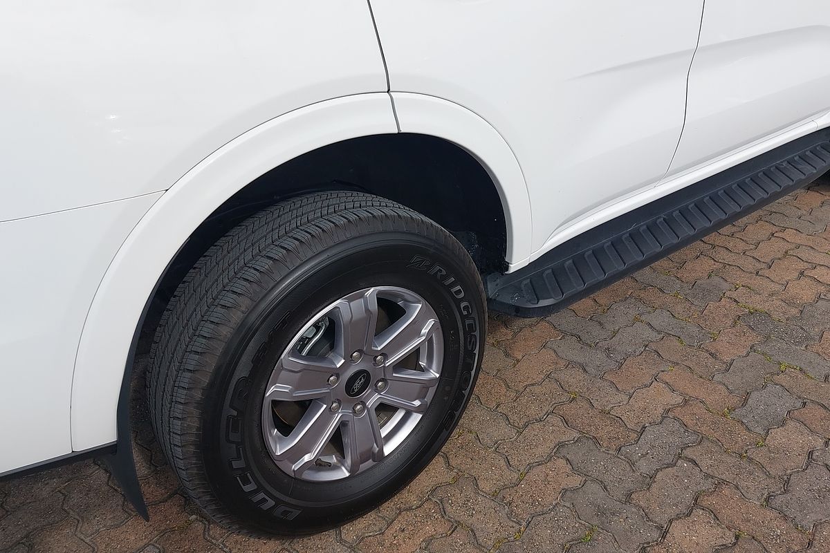 2024 Ford Everest Ambiente 2.0L