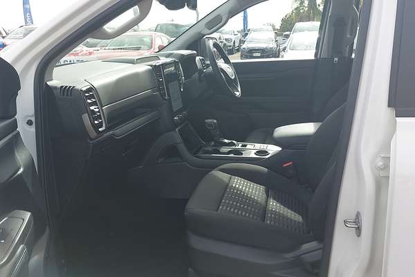 2024 Ford Everest Ambiente 2.0L