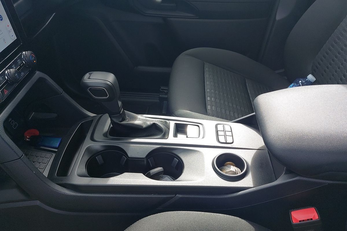 2024 Ford Everest Ambiente 2.0L