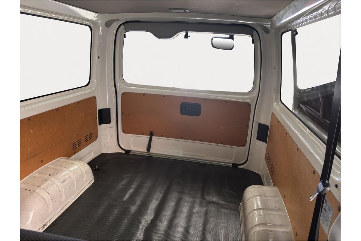 2019 Toyota Hiace DX TRH200