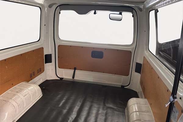 2019 Toyota Hiace DX TRH200