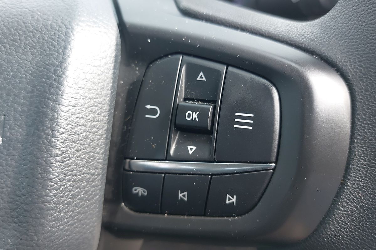 2024 Ford Everest Ambiente 2.0L