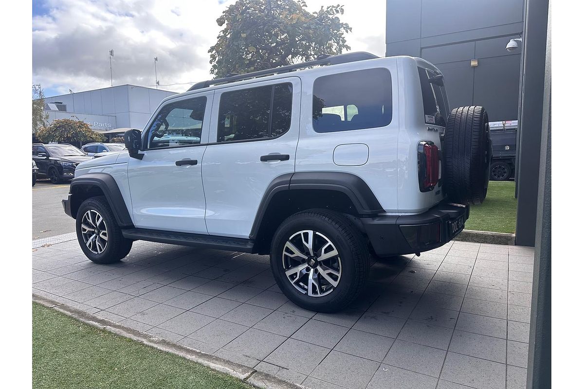 2023 GWM Tank 300 Ultra Hybrid P01