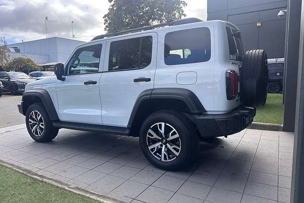 2023 GWM Tank 300 Ultra Hybrid P01