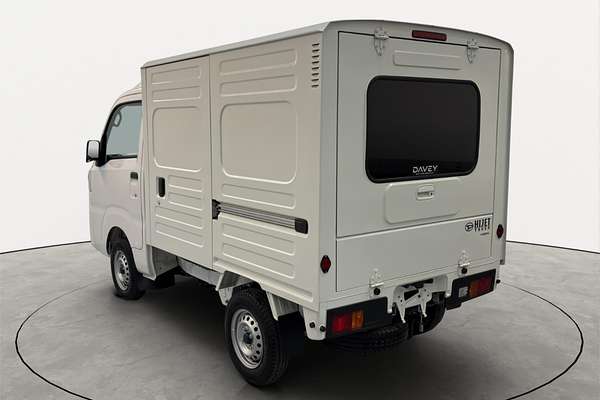 2025 Daihatsu Hijet S500