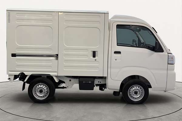 2025 Daihatsu Hijet S500