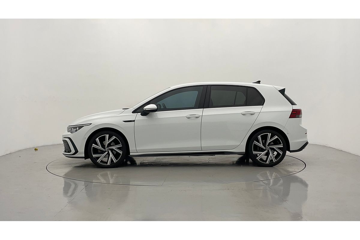 2022 Volkswagen Golf 110TSI R-Line 8