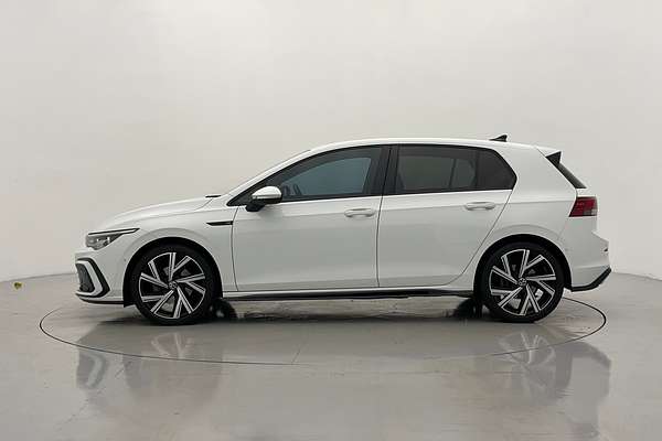 2022 Volkswagen Golf 110TSI R-Line 8