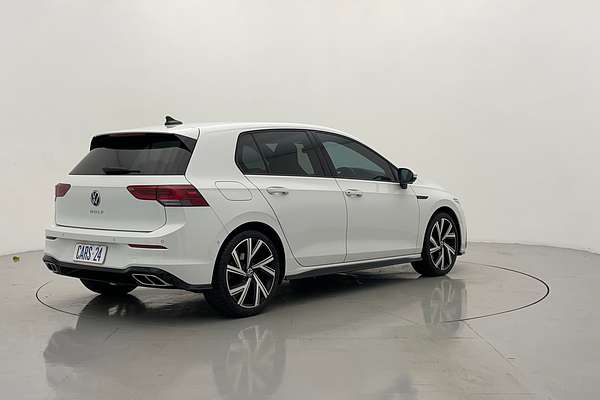 2022 Volkswagen Golf 110TSI R-Line 8