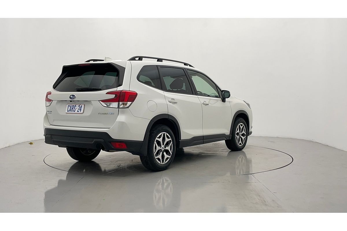 2023 Subaru Forester 2.5i 50 Years Edition S5
