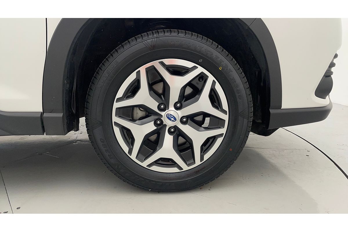 2023 Subaru Forester 2.5i 50 Years Edition S5