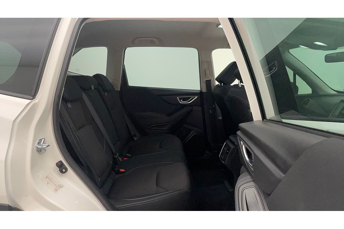 2023 Subaru Forester 2.5i 50 Years Edition S5