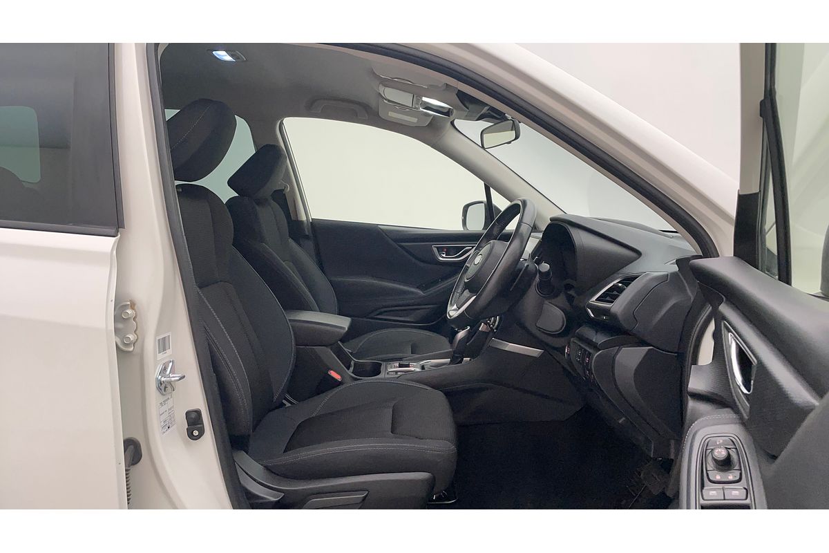 2023 Subaru Forester 2.5i 50 Years Edition S5
