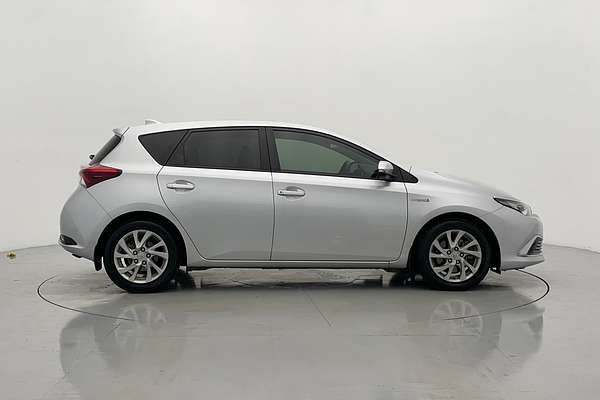 2018 Toyota Corolla Hybrid ZWE186R