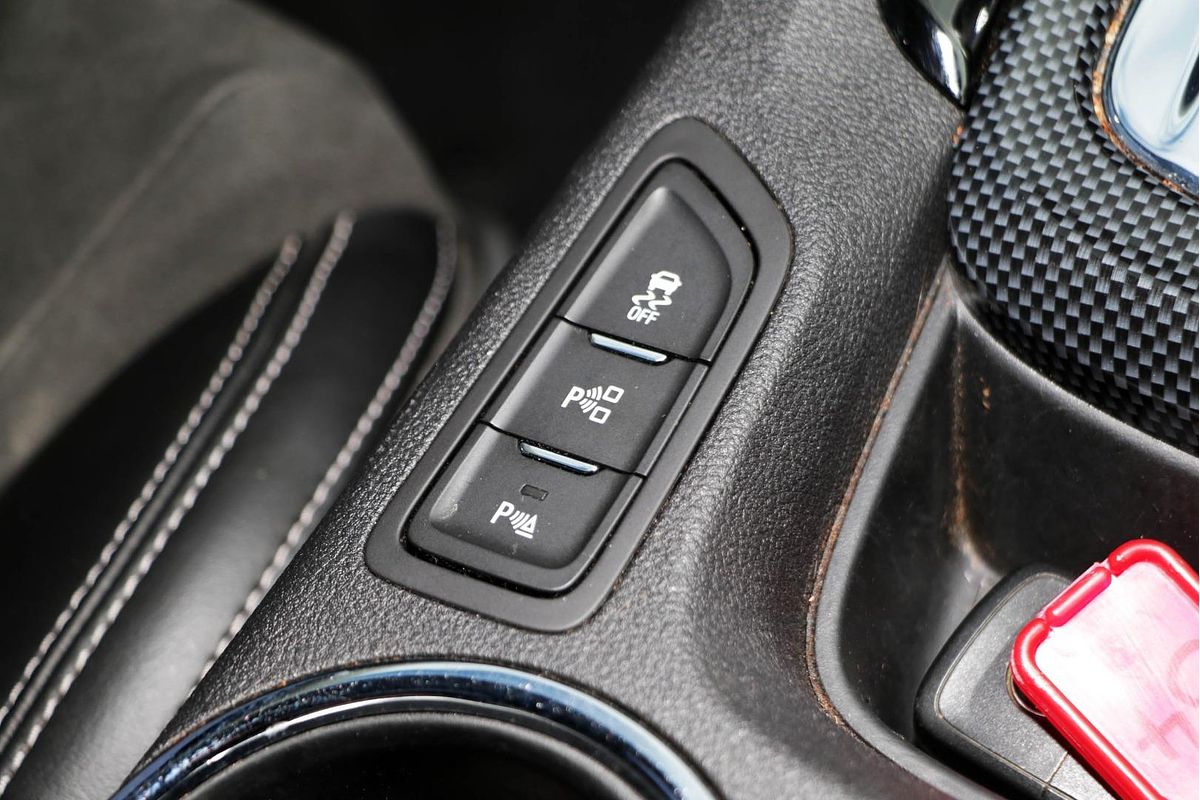 2017 Holden Ute SV6 VF Series II Rear Wheel Drive