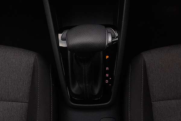 2023 Kia Stonic S YB