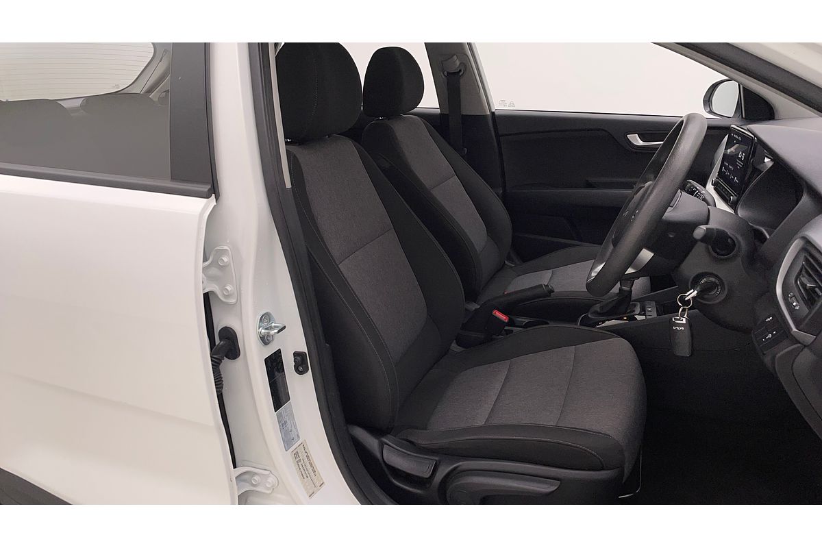 2023 Kia Stonic S YB