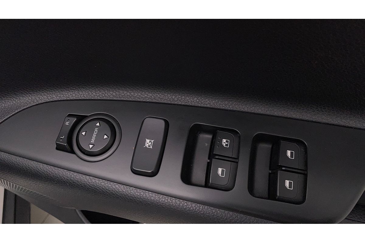 2023 Kia Stonic S YB