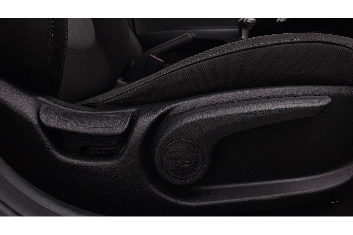 2023 Kia Stonic S YB