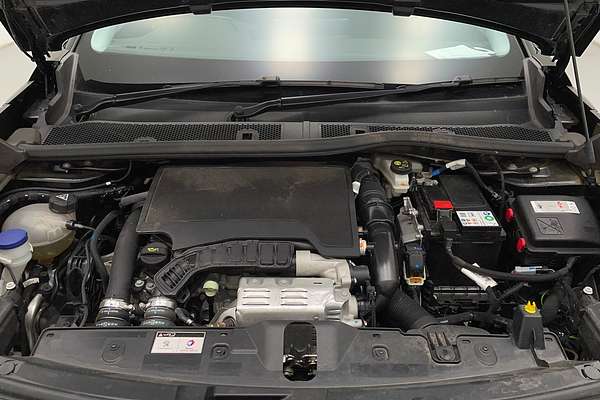 2021 Peugeot 2008 Allure P24