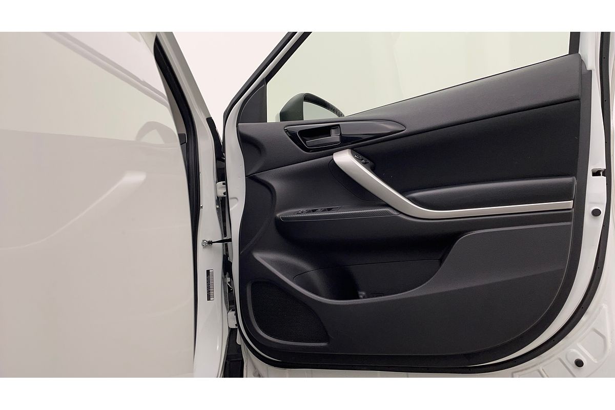 2023 Mitsubishi Eclipse Cross ES YB